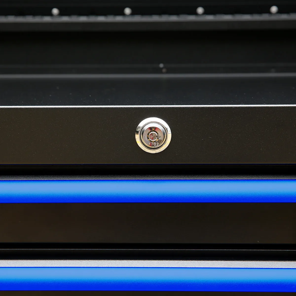 36 x 18 in. 6-Drawer Tool Cabinet