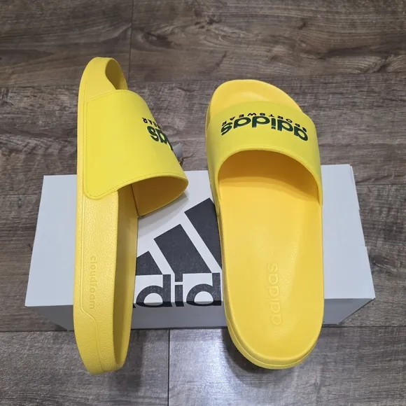 Adidas Comfort Yellow Slide Men Size 11