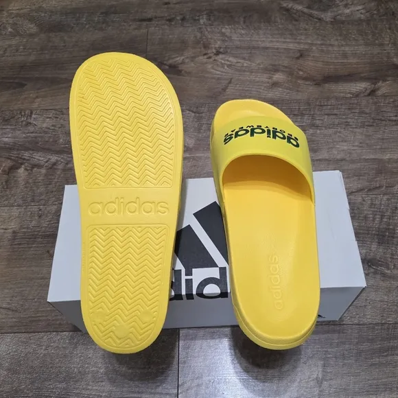 Adidas Comfort Yellow Slide Men Size 11