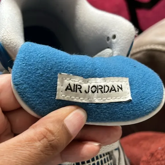 Air Jordan 4 Retro 2024 White and Blue Athletic Shoes Big Boys Size 6Y