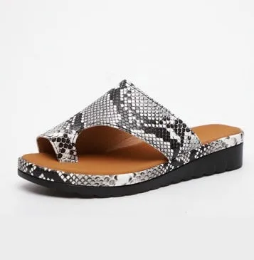 artificial leather Comfortable Platform wedge soft sandals big toe orthopedic corrector slippers 34-43