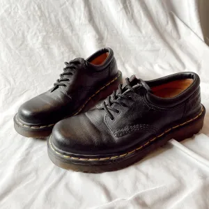 Black Padded Oxford