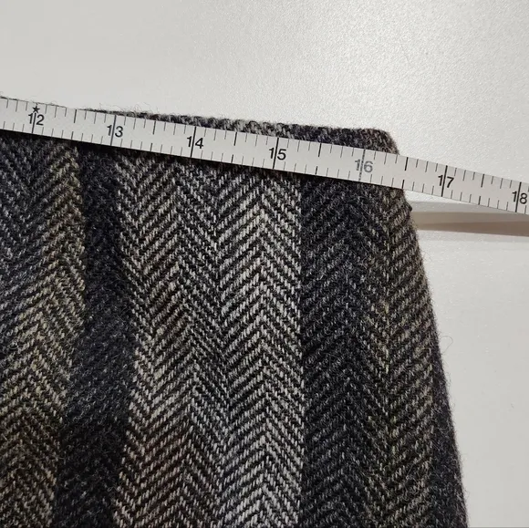 Boden British Tweed by Moon Wool Skirt Black/Gray Herringbone Stripe Women's 10L