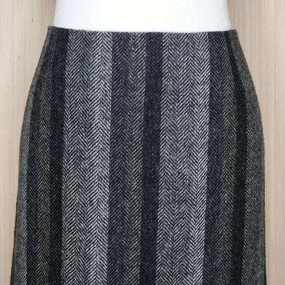 Boden British Tweed by Moon Wool Skirt Black/Gray Herringbone Stripe Women's 10L