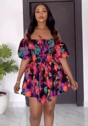 Bold Printed Strapless Dress for Effortless Summer Chic