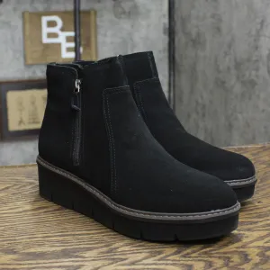 Clarks Women's Airabell Zip Ankle Boot 26163310 Black Suede 10M