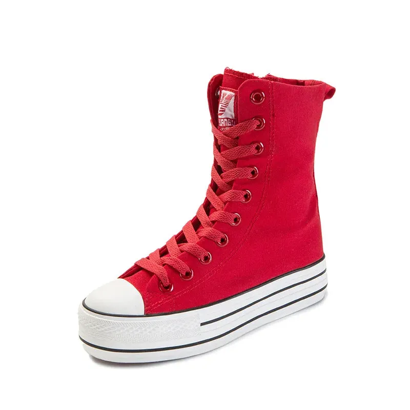 Classic Canvas Sneakers with Metal Decoration for Women - Perfect for Alternative Style