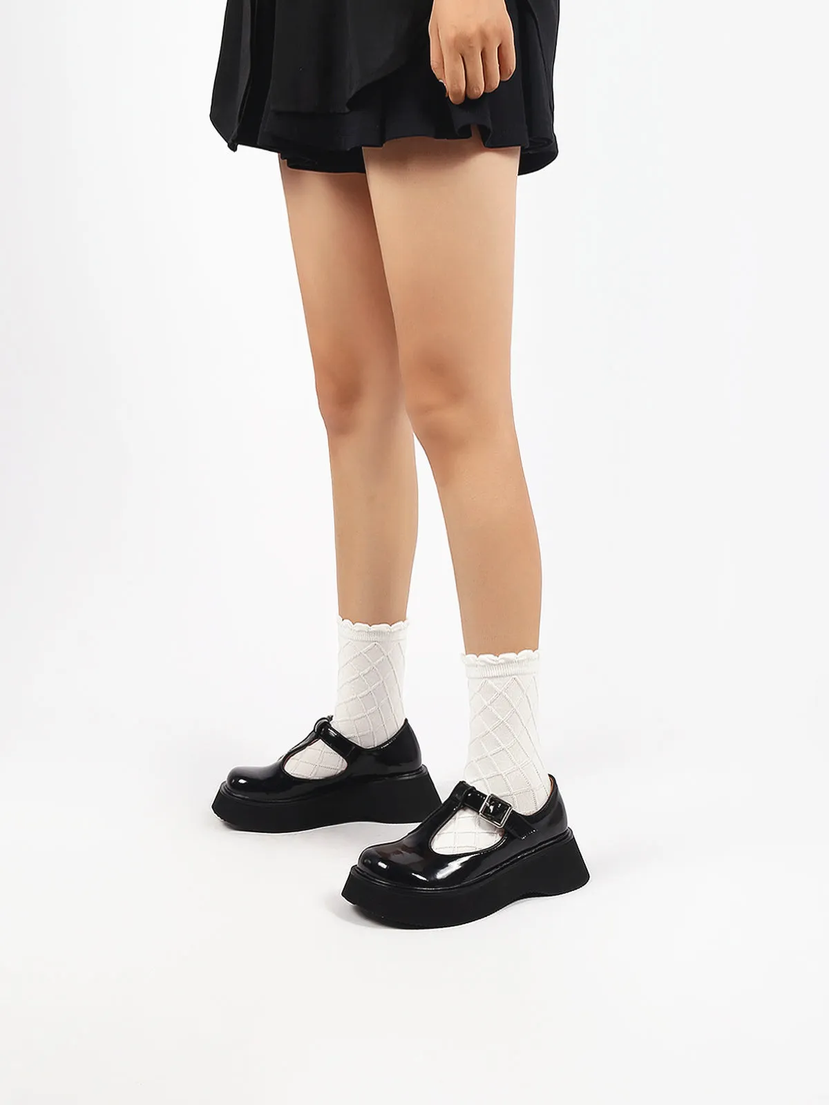 Classic T-Strap Leather Mary Jane Black