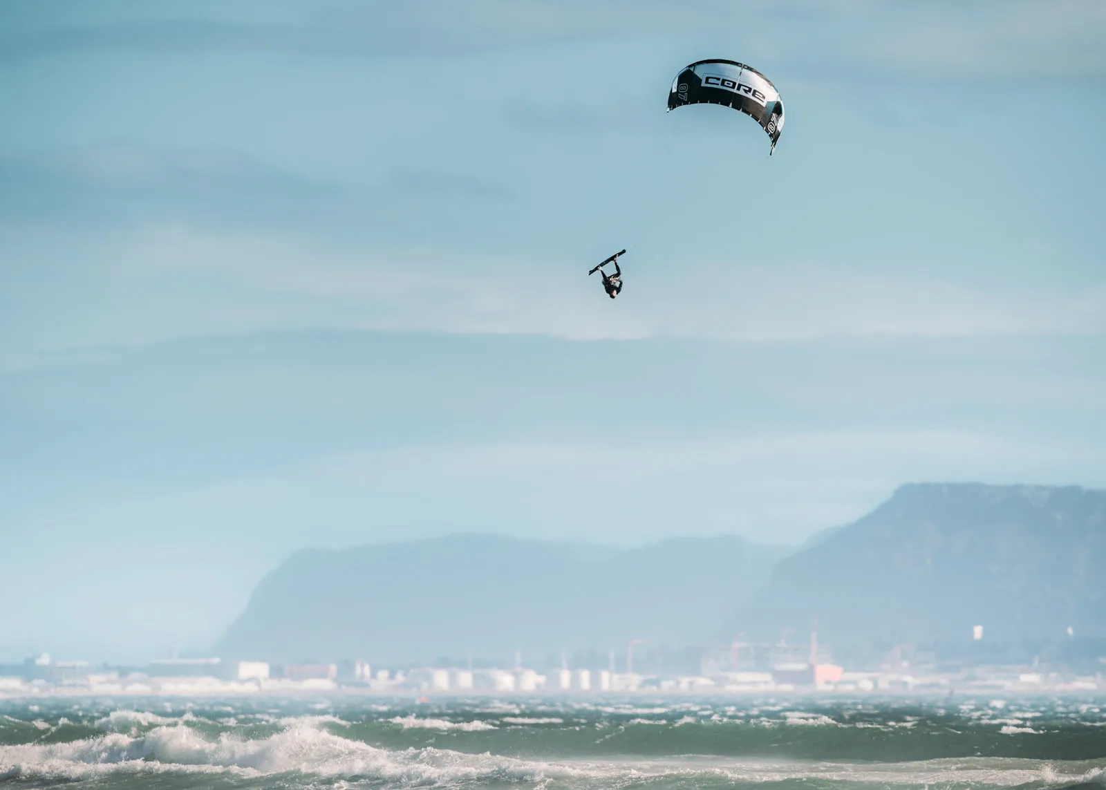 CORE XR8 Kite