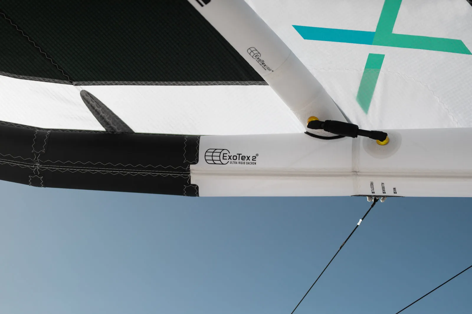 CORE XR8 Kite
