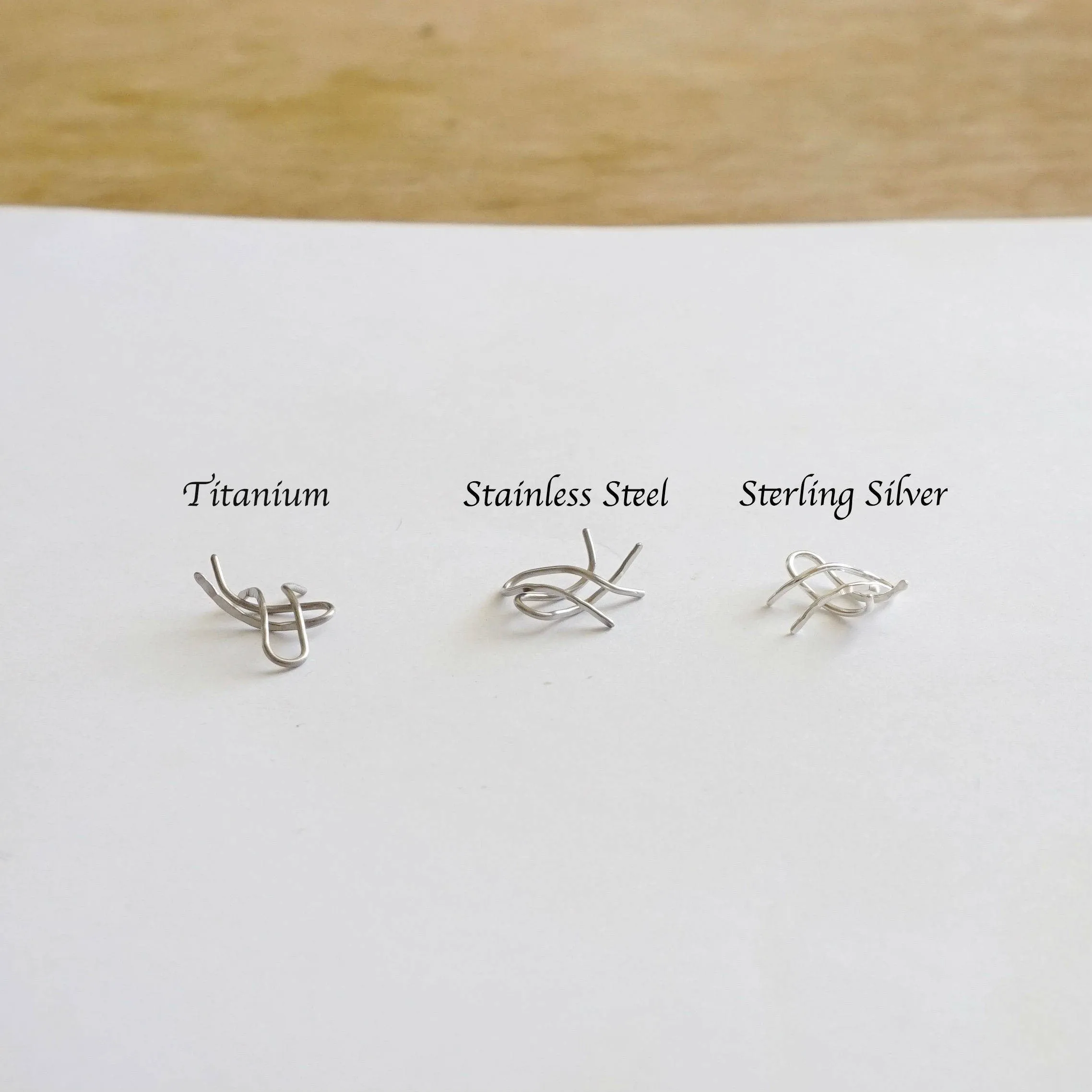 Curved Minimalistic Hand-Made Hammered Ear Climber Earrings - 0273