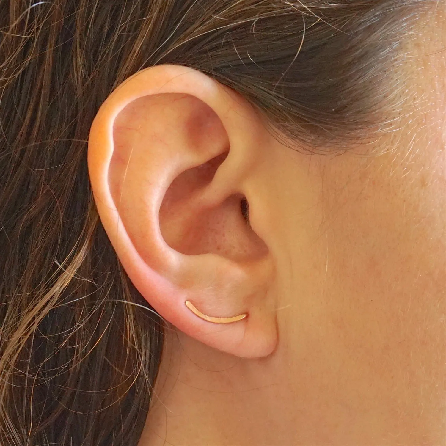 Curved Minimalistic Hand-Made Hammered Ear Climber Earrings - 0273