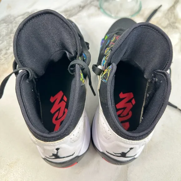 EUC Nike Kids Air Jordan Zion 2 GS Graffiti Basketball Shoes Sneakers, Sz 7Y