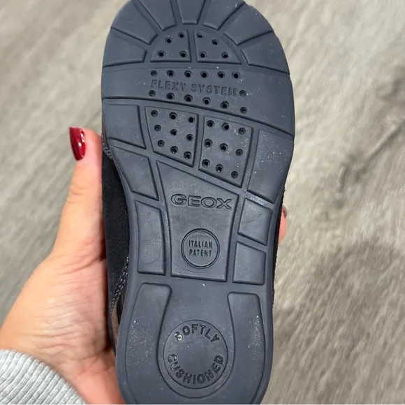 Geox Kids  Leather Shoes with Velcro Straps