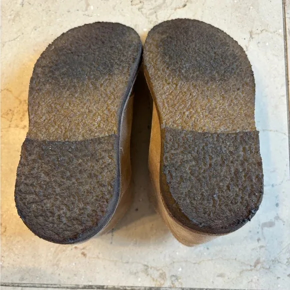 JCREW kids McAllister boots in suede. Size 13. Perfect condition.