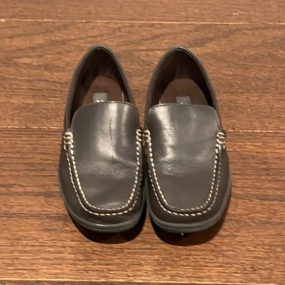 Kenneth Cole Reaction Boys Brown Dress Shoes Size 1.5