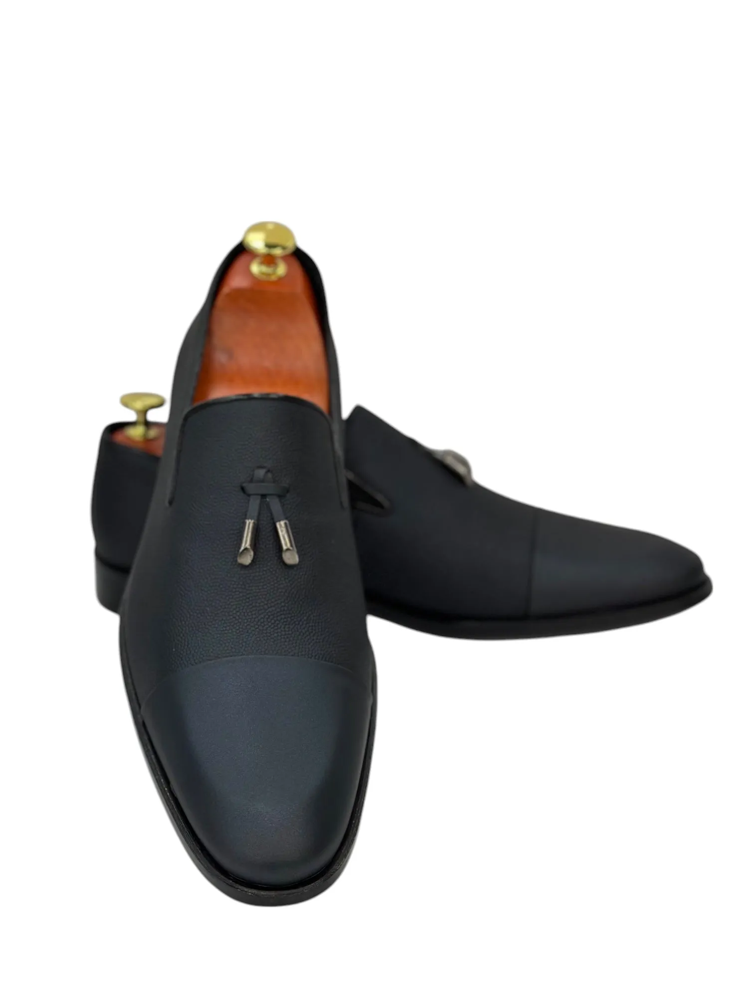 Luxury Shoes-Matt Finish Leather-Detailed Metallic Finish -212-2385