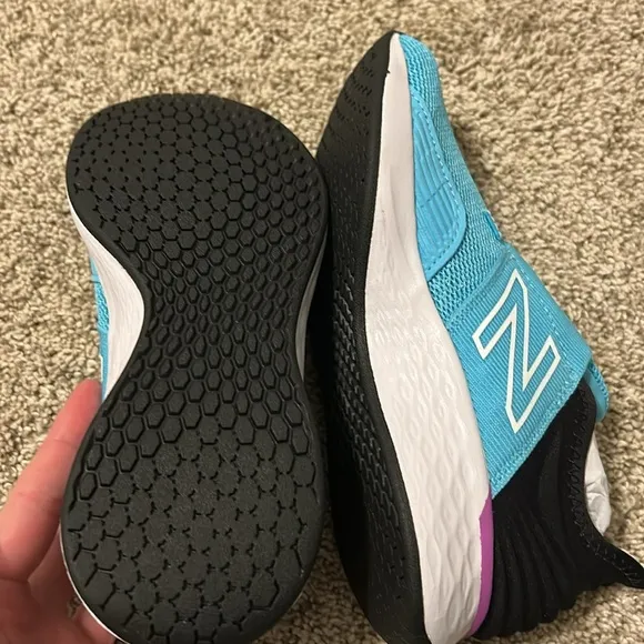 New balance girls shoes size 1