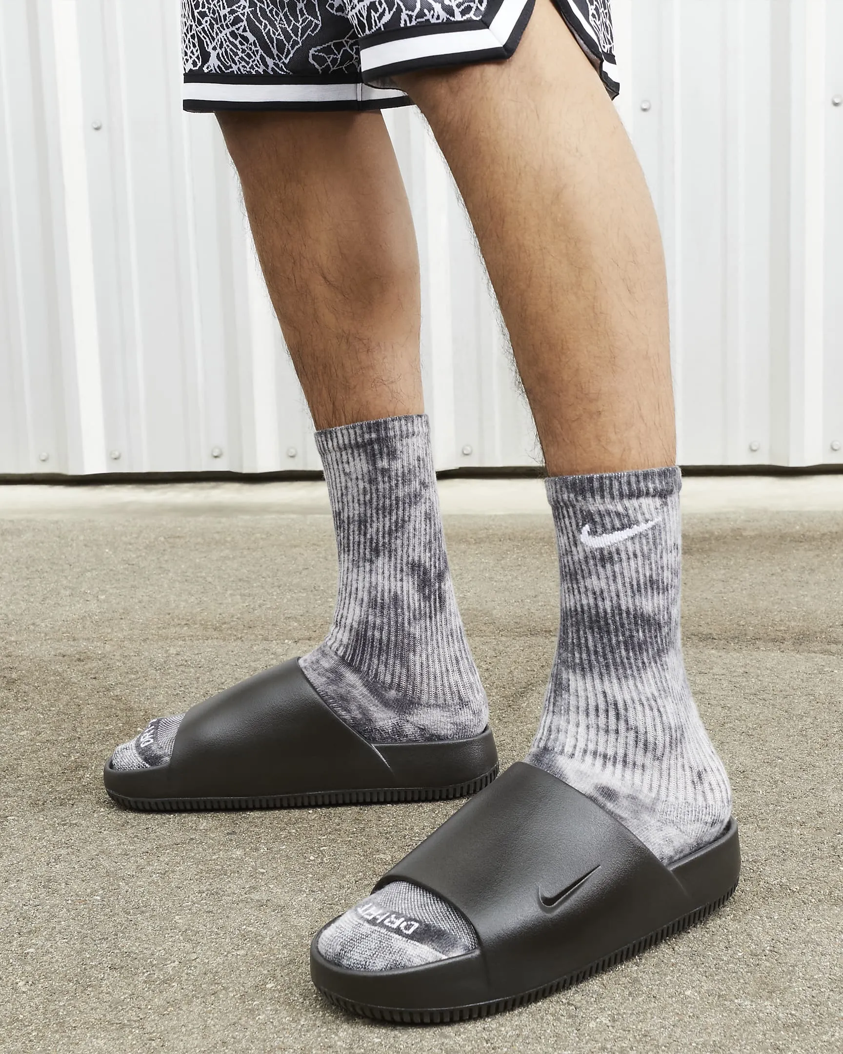 Nike Calm Slide - Black