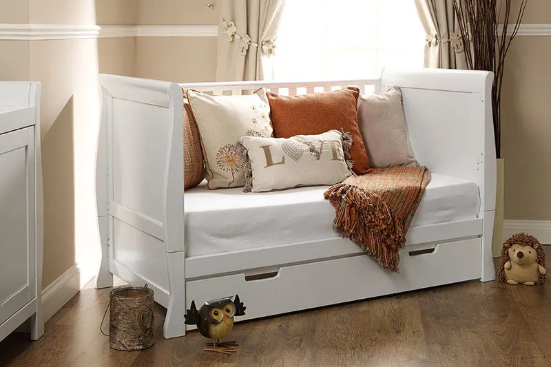 Obaby Stamford Classic Sleigh 5 Piece Room Set - White