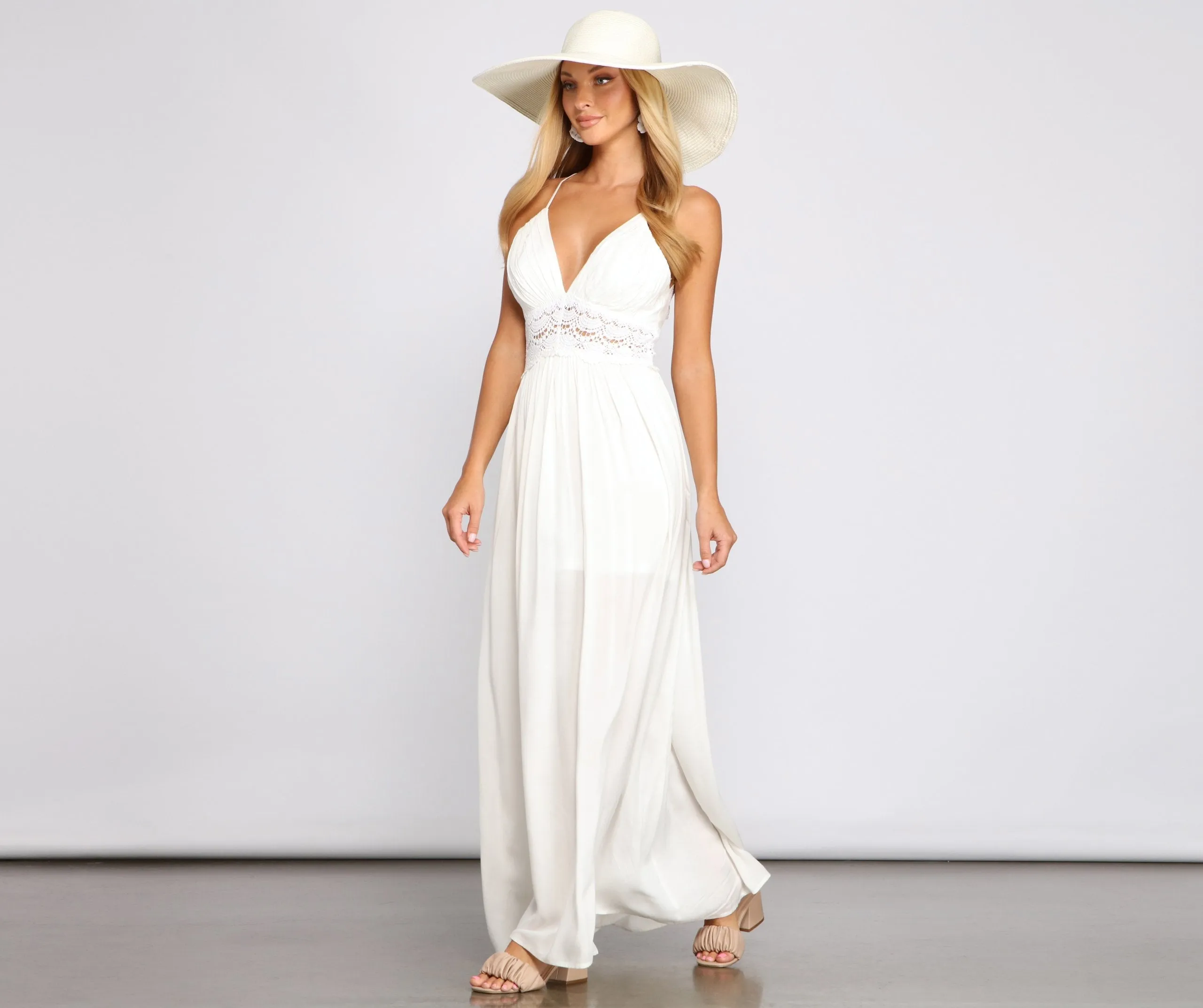 Stylish Girl Summer Charming Crochet Maxi Dress