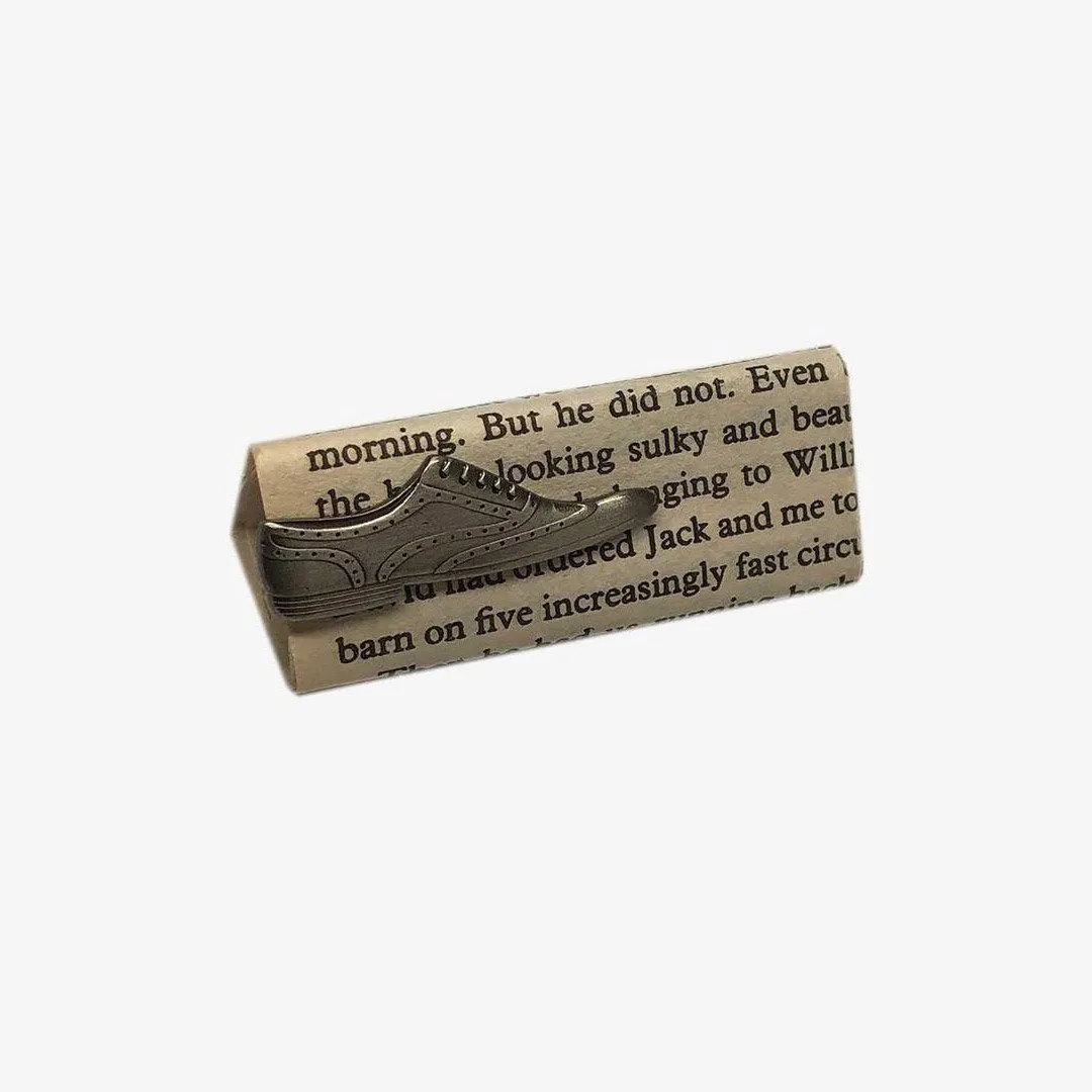 Sunny Apparel | Shoe Tie Clip
