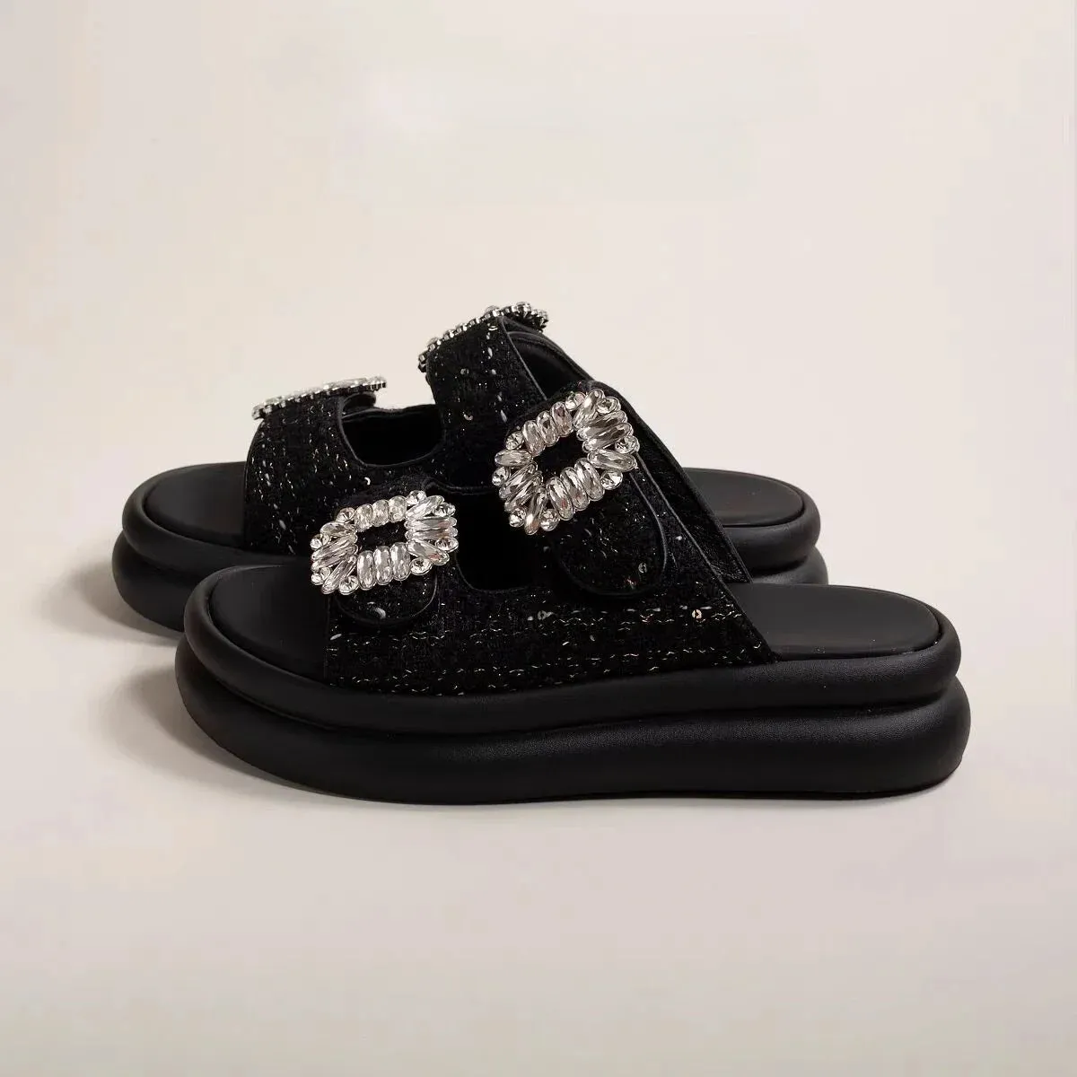 Thick Soled 2024 Summer New Casual Square Buckle Water Diamond Double Strap One Line Slipper for External Wear, Sandals