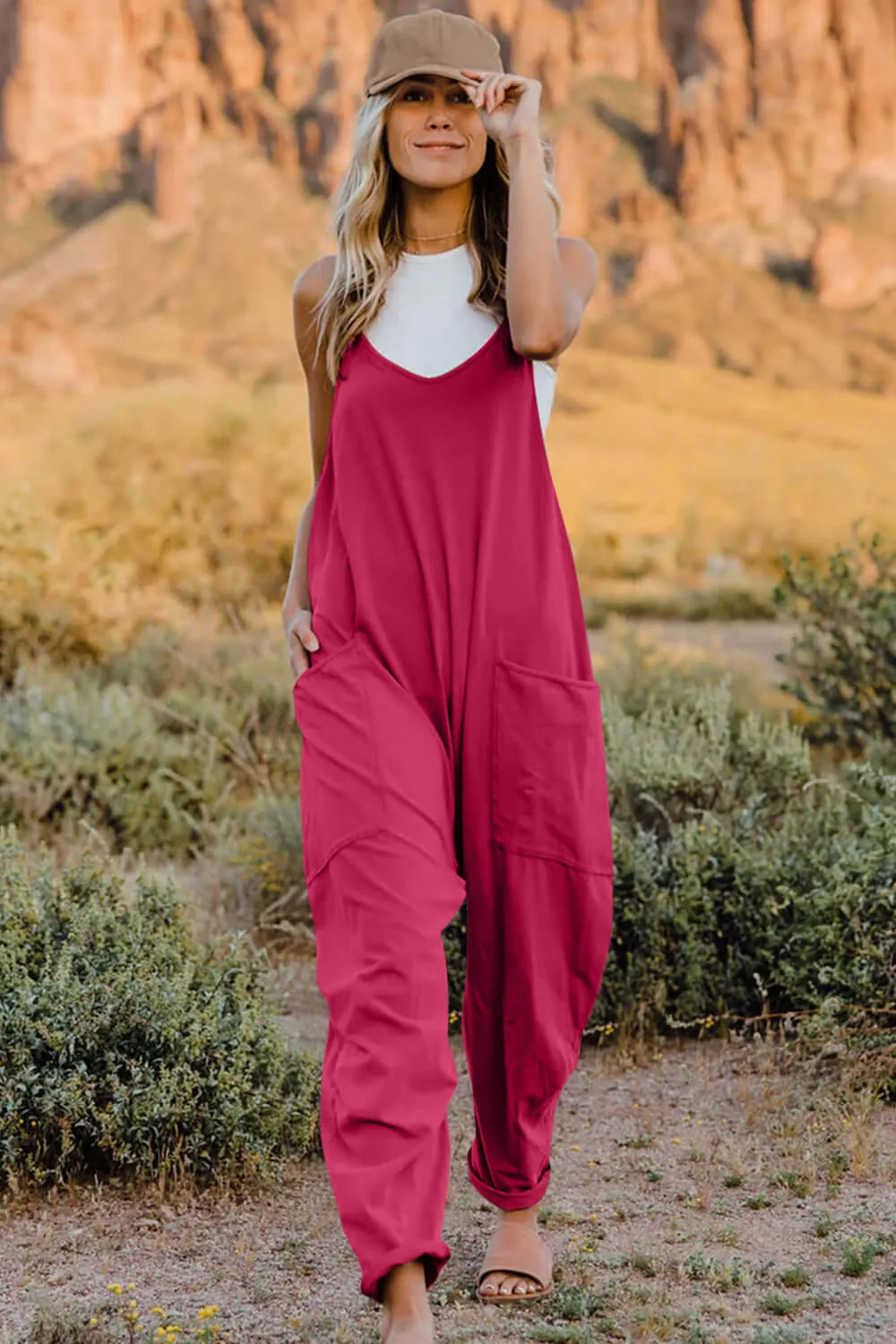 V-Neck Sleeveless Jumpsuit with Pockets – Comfortable & Practical