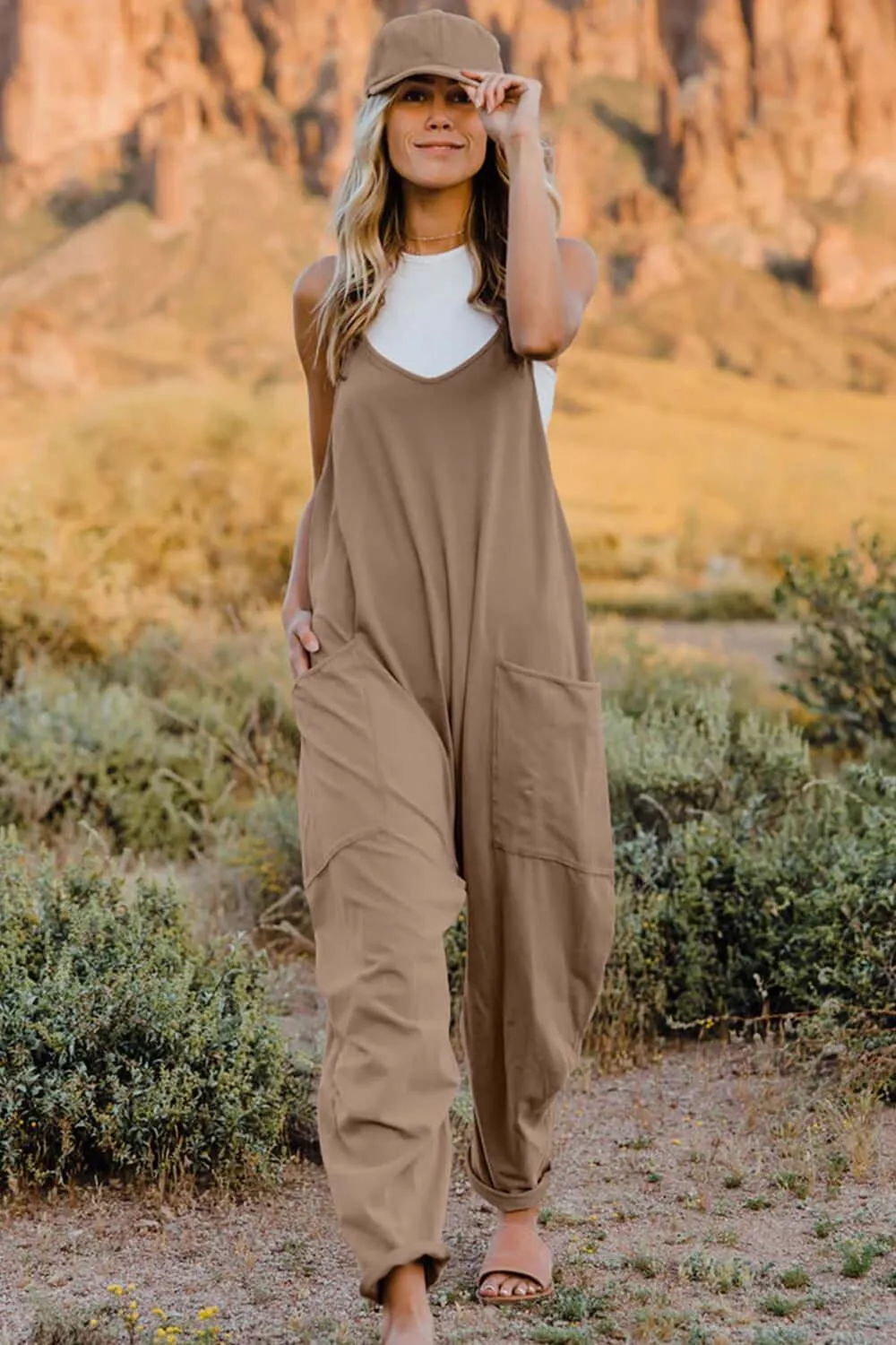 V-Neck Sleeveless Jumpsuit with Pockets – Comfortable & Practical