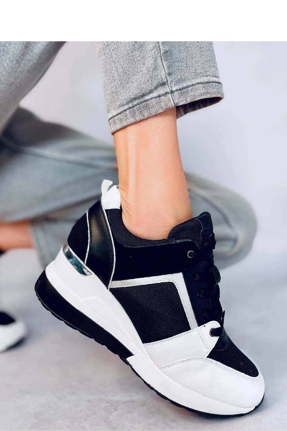 Wedge heel sneakers