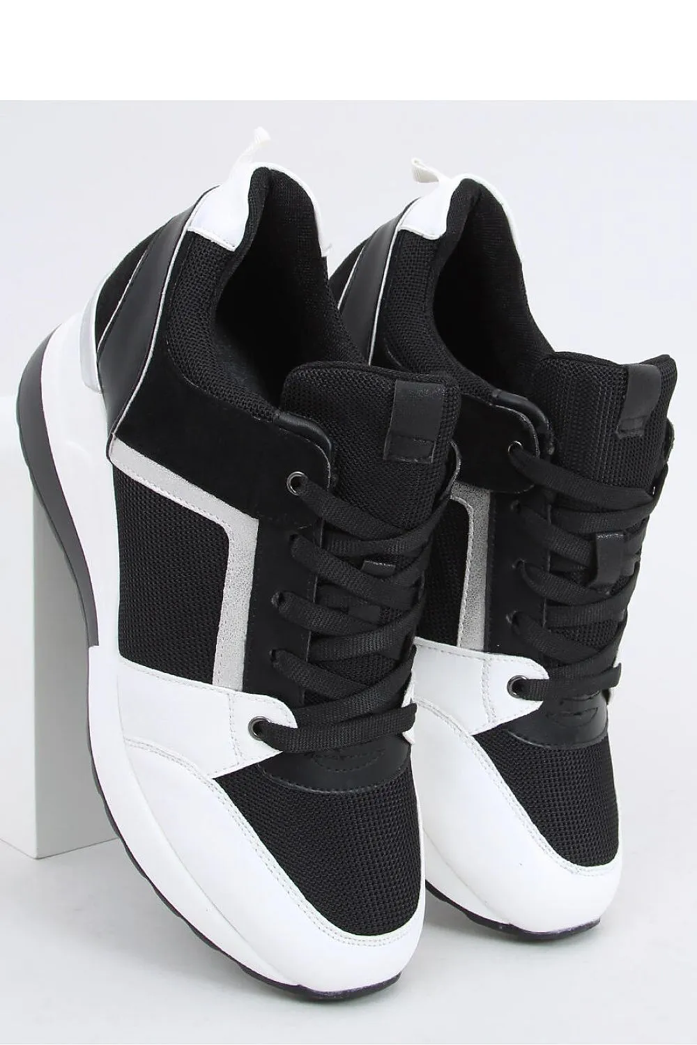 Wedge heel sneakers