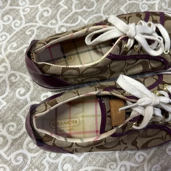 womens coach handbag signature shoes sz 7.5